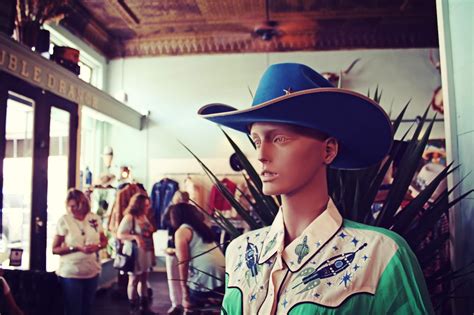 Double D Ranchwear Outlet Yoakum