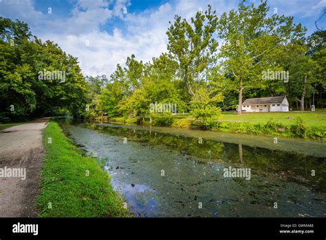 Travel the historic Chesapeake and Ohio Canal on this virtual tour Minimalist Minimalist