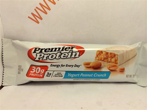 Crazy Food Dude: Review: Premier Protein Yogurt Peanut Crunch Bar