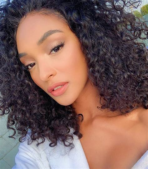 Found: The 16 Most Iconic French Perfume Brands of All Time | Who What Wear