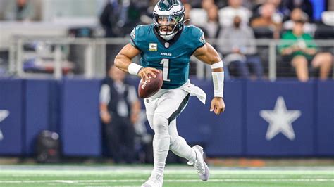 Nick Sirianni calls notion Eagles carried Jalen Hurts B.S. - ESPN