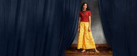 Amazon Brand - Myx Women's Floral A-Line 3/4 Sleeve Cotton Top : Amazon ...