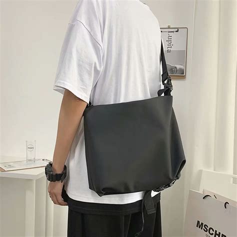 カジュアルショルダーバッグ メッセンジャーバッグ 7/14 mi2036359656940 | カジュアル KOREAN MENs ...