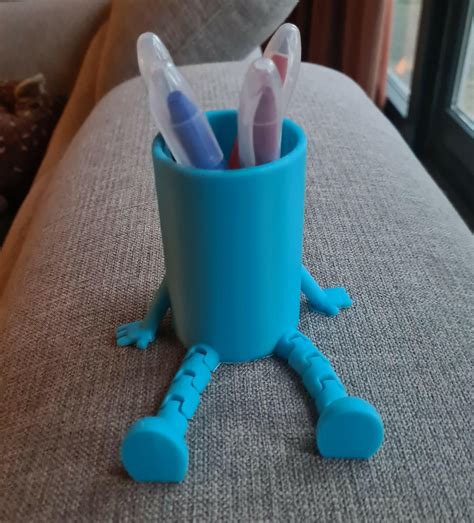 3D Pencil Holder With Legs STL File, 3D Pencil Box With Legs, 3D Print ...