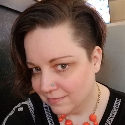 How to Train Your Chest After a Torn Rotator Cuff