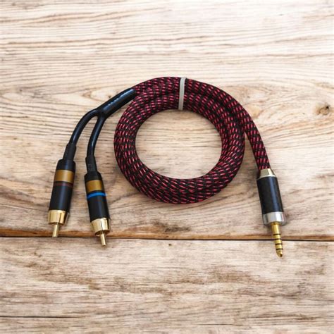 Ear Audio