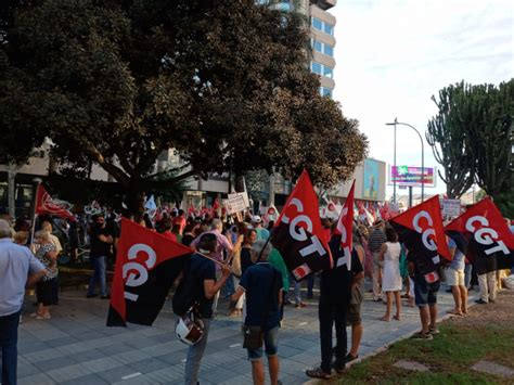 Concentración en Alicante contra el ERE del Banco Sabadell | CGT País ...