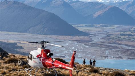 Middle‑Earth™ Scenic Flights | Glacier Southern Lakes Helicopters ...
