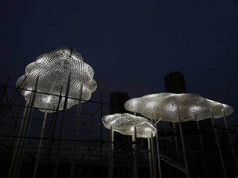商场主题活动玻璃钢雕塑设计与制作 - 河南省天目装饰材料有限公司(网络部）