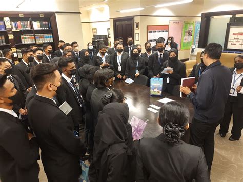 Goon International College – Perpustakaan Mahkamah Persekutuan Malaysia