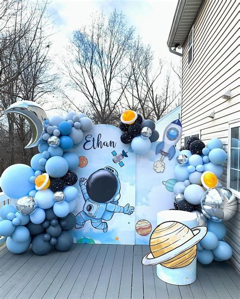 Space Themed Birthday Party Idea by Everything Luxe Decor | Birthday ...