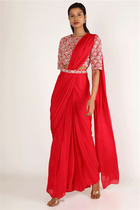 Red Embroidered Pleated Saree Set – Masumi Mewawalla