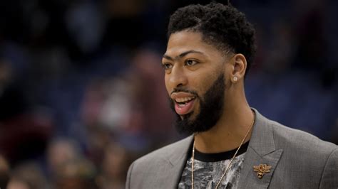 Anthony Davis Without Eyebrows