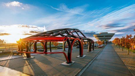 Gerd Rupp wird neuer Leiter des Porsche-Werks Leipzig - Porsche ...