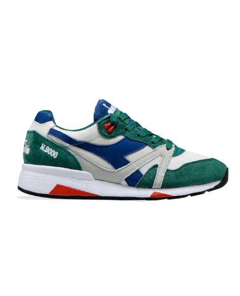 Diadora
