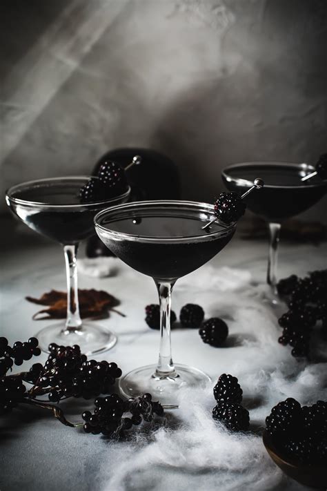 The Black Widow Halloween Cocktail - Aimee Mars