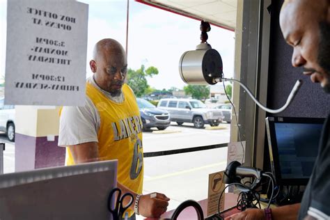 Louisville, Kentucky, loses a beloved theater that locals say felt like ...