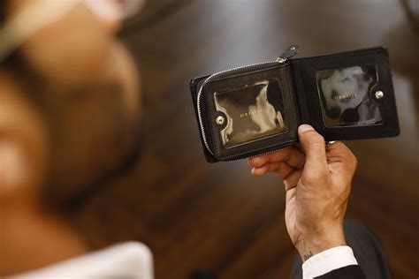 RFID ITALIAN BLACK ZIPPER – Delois