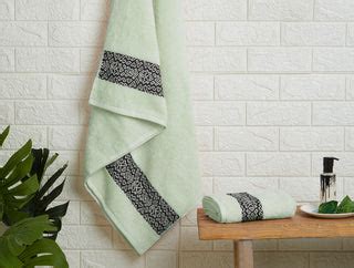 Towel Set - Buy Towel Sets Online in India – Spaces India