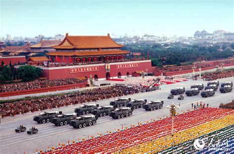中国阅兵式上唯一的一次失误，不仅没人指责，反而赢得全世界尊重_腾讯新闻