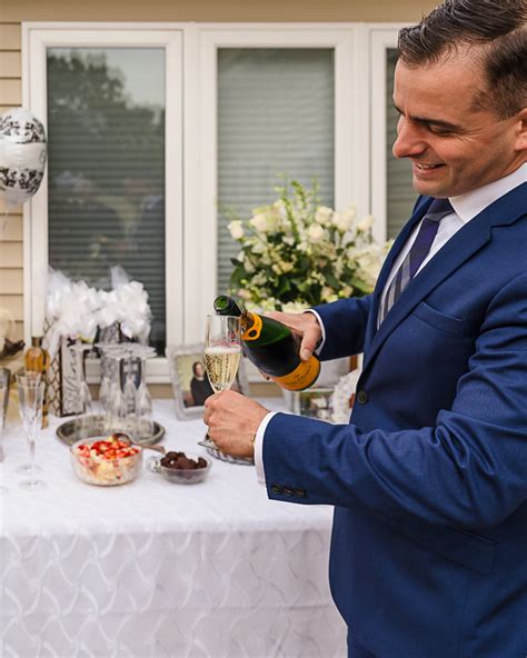 Backyard Wedding Checklist 的图像结果