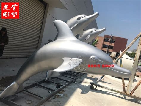 永安 不锈钢海豚雕塑摆件地产海洋馆广场镜面抽象鲸鱼_永安景观标识雕塑-站酷ZCOOL