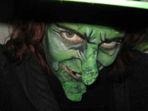 Rezultat imagine pentru Witch Makeup Tutorials