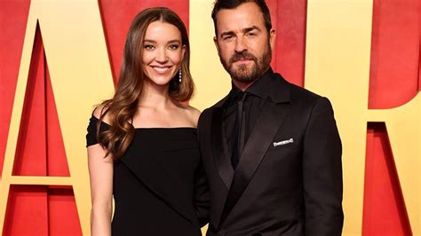 Justin Theroux and Nicole Brydon Bloom Are Married