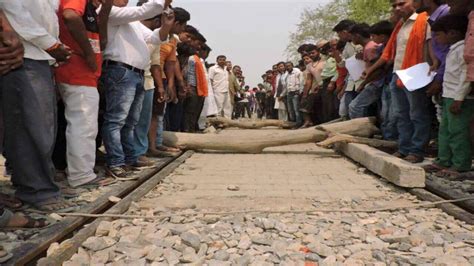 Railways hedges on target to get rid of all unmanned level crossings ...