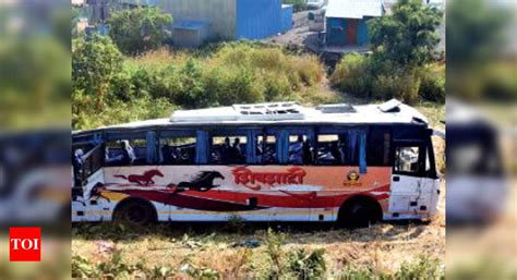 Senior MSRTC official claims Shivshahi buses not accident-prone | Pune ...