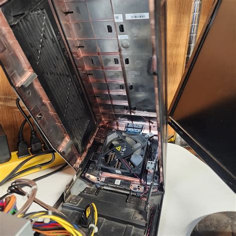 Image result for Alienware M17 R4 Graphics Amplifier