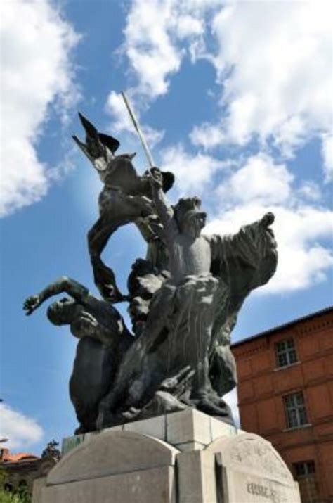 Monuments aux morts de la guerre de 1870. statue d'Antoine Bourdelle ...
