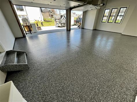 Cincinnati's Leading Epoxy Garage Flooring Coating Contractor