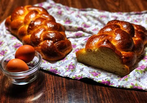 Classic Challah Bakealong with King Arthur Flour - Really Into This