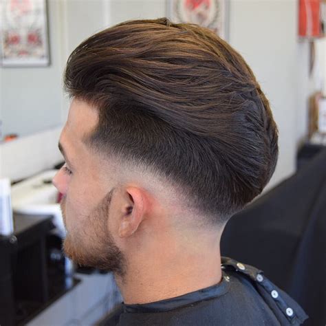 12+ Wonderful Low Skin Fade Pompadour Mens Hairstyle