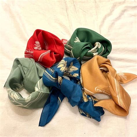 CACHAREL Flower Print Scarf -Dead Stock!- | CARBOOTS
