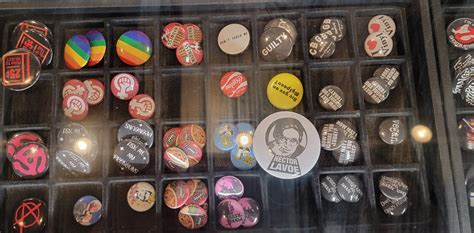 Gallery - All That Music & Video