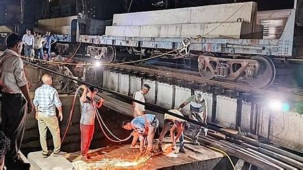 Mumbai: Western Railway replaces steel girders with PSC girder slabs ...