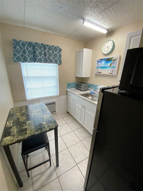 Sebastian Sands Motel Rooms: Pictures & Reviews - Tripadvisor