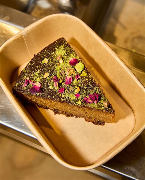 L.A. Grocery & Café