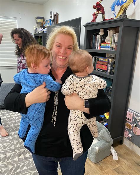 Sister Wives fans praise 'amazing' Janelle Brown and thinks she looks ...