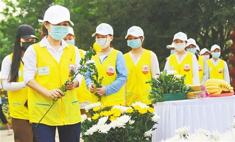 今天，莲都区民政局在三大公墓开展集中代祭扫活动 - 热点 - 丽水在线-丽水本地视频新闻综合门户网站