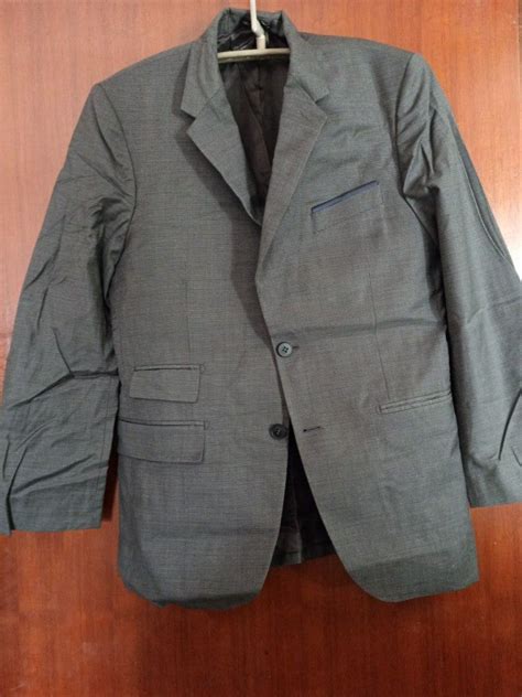 Dark Grey Business Suit 的图像结果