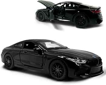 Wembley Pull Back M8 Die-Cast Model Car 1:32 Scale Metal Toy Vehicle ...