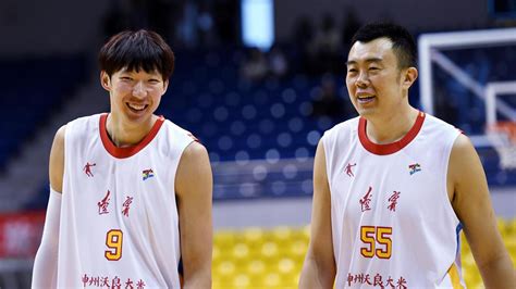 CBA球员薪资排名，中国篮球一哥只能屈居第三！