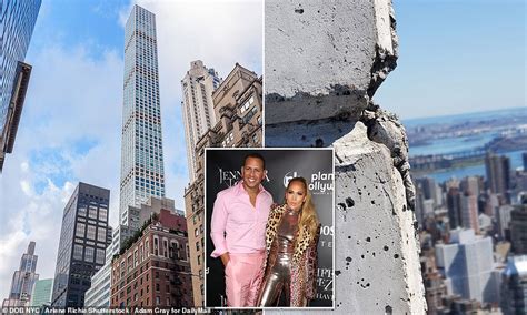 NYC tower where J-Lo and A-Rod lived is covered in cracks