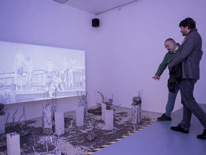 Permanent Revolution | Meer