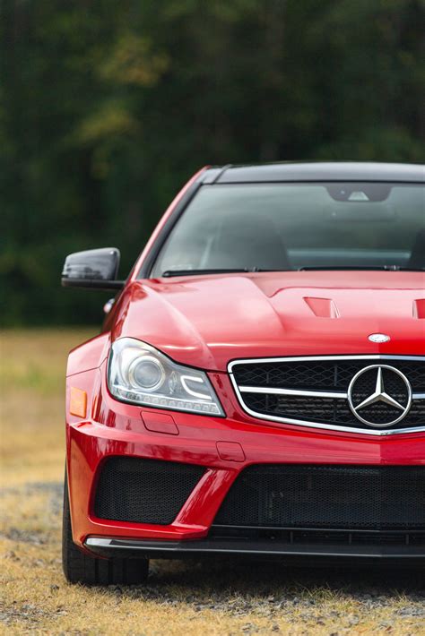 2012 Mercedes-Benz C63 AMG Black Series Review: A Gloriously Raw ...