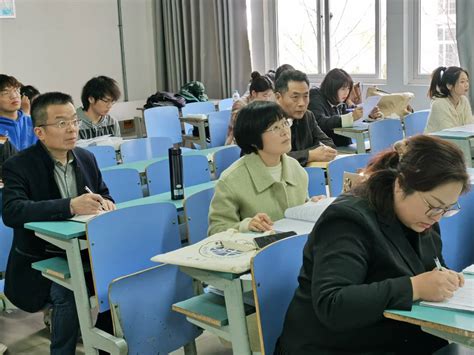 蚌埠学院外国语学院顺利完成2022届本科生毕业论文开题答辩工作