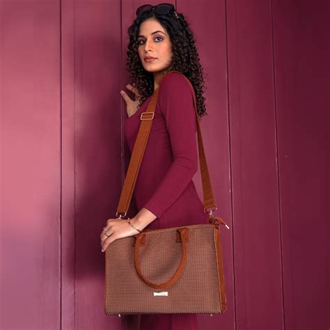 stylish sling bag – joonblu.com
